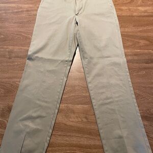 Docker’s Men's Khaki Pants